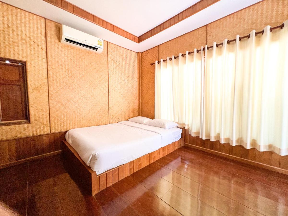 Baan Siriporn Resort Samut Songkhram Exterior foto