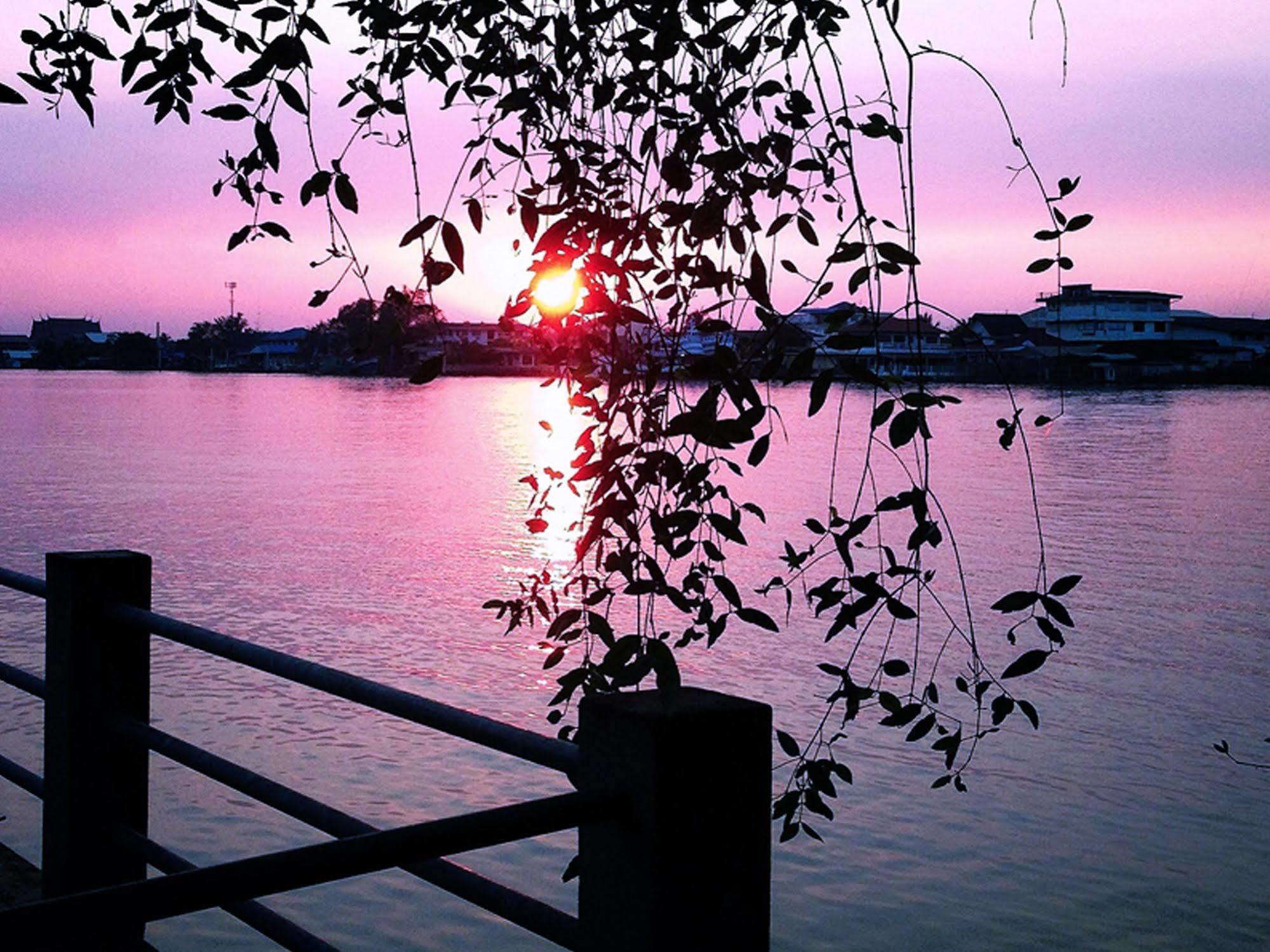 Baan Siriporn Resort Samut Songkhram Exterior foto